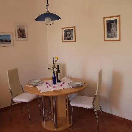 Pamic Apartment *